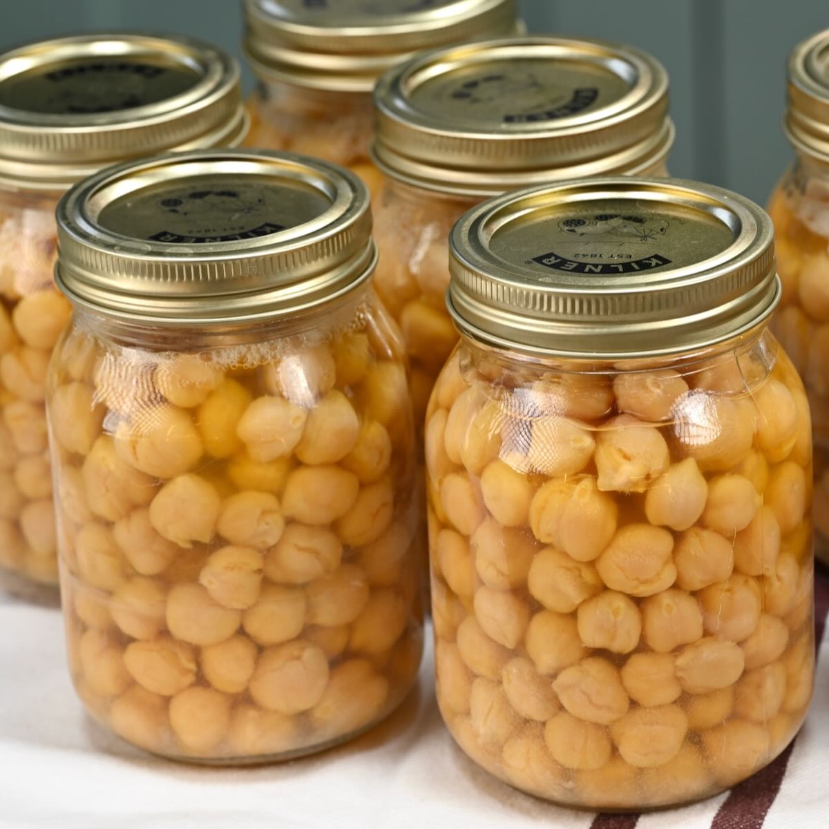 Save Money & Time: Easy Steps to Canning Chickpeas at Home